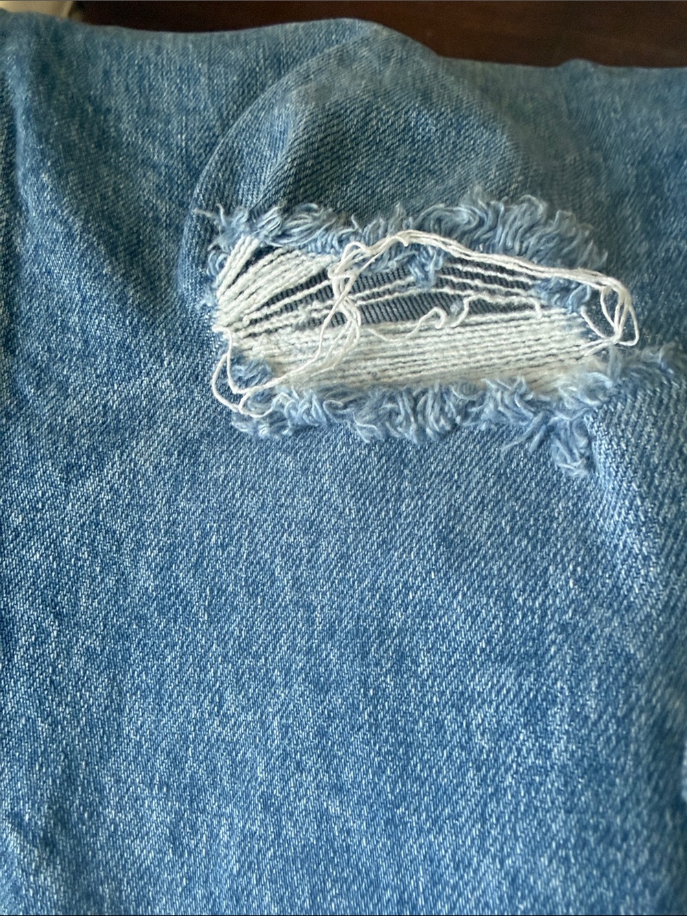 MOTHER tomcat Cropped High-Rise Jeans in Light Blue - Picture 8 of 9
